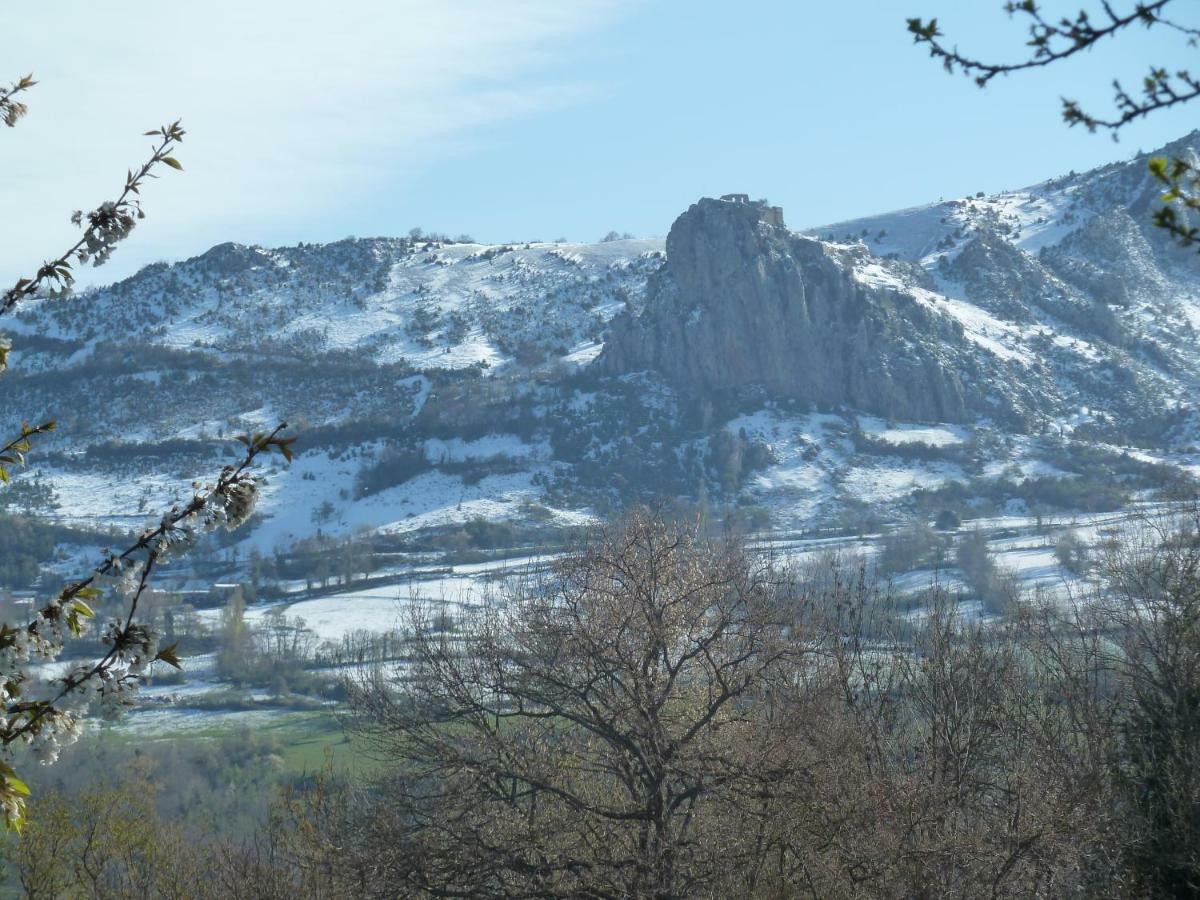 Gite La Lanterne Transition Ecologique Avec Borne De Recharge 7Kw Site Sous Video Protection Nalzen Экстерьер фото